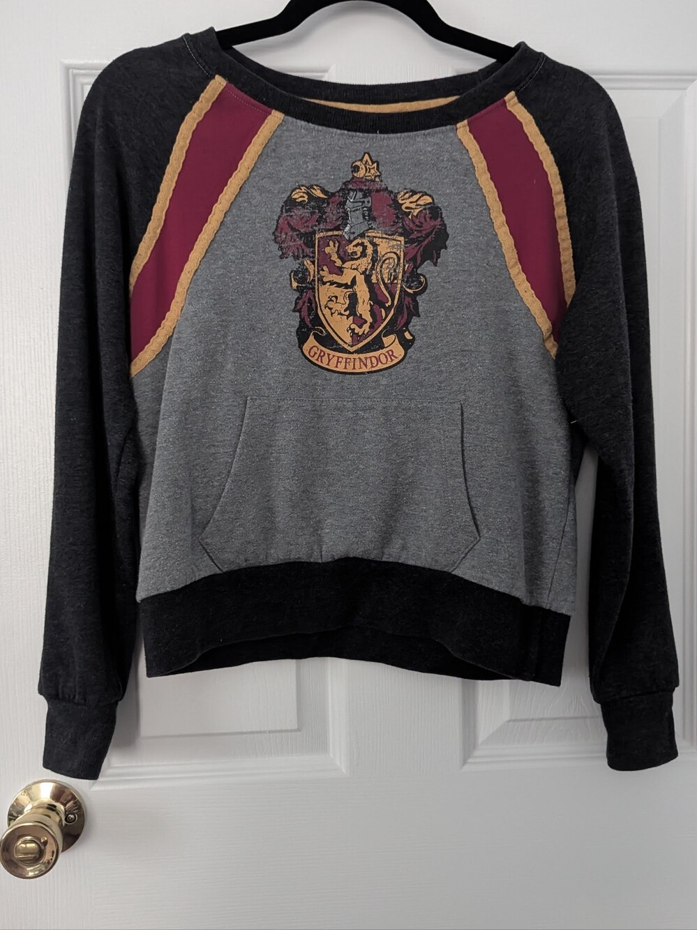 Universal Studios Harry Potter Gryffindor Sweatshirt